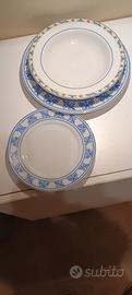 servizio di piatti porcellana