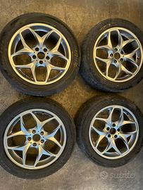 Cerchione con gomma bmw x6