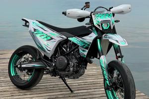 Husqvarna 701 Supermoto 2024