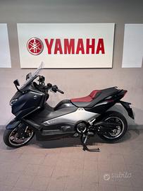 Yamaha T Max 560 BLACKMAX 25 ANNIVERSARY