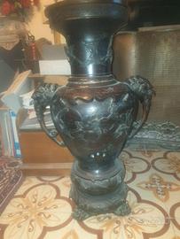 vaso in bronzo