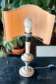 Lampada con base argentata