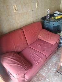 divano 2 posti