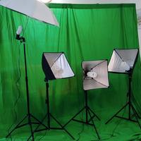 Sfondo Green screen con Fari