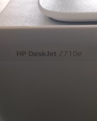 Stampante HP deskjet 2710e