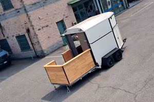 FOOD TRUCK