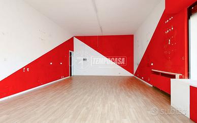 Negozio a Monte San Pietro 2 locali