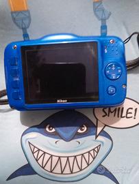 Fotocamera nikon coolpix impermeabile