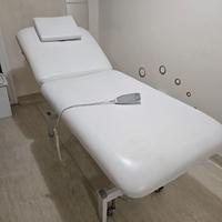 Lettino per massaggi con motore