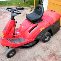 Trattorino tagliaerba