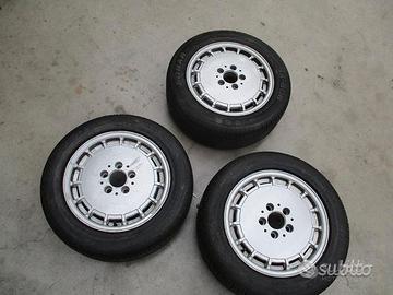 Cerchi completi Mercedes 190