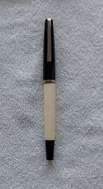 Penna stilografica UNIVERSAL EUROSTUDIO vintage