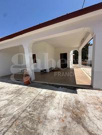 Villa o villino Ostuni [Cod. rif 3331712VRG]