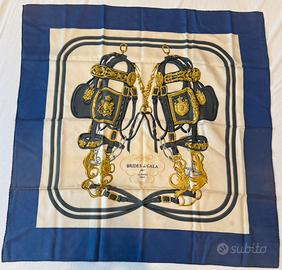 Foulard HERMÈS vintage “Brides de Gala”
