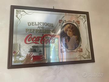 Quadro e vassoio in legno coca cola
