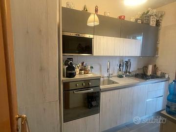 Cucina Creo Kitchens con elettrodomestici