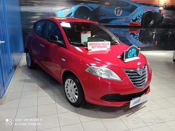 Lancia Ypsilon 1.2 69 CV 5 porte Ecochic Gold