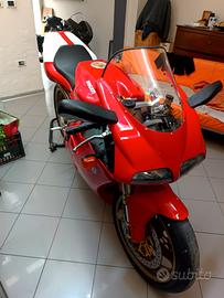 Ducati 996 prima serie 5000 km originali.