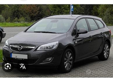Opel Astra berlina 