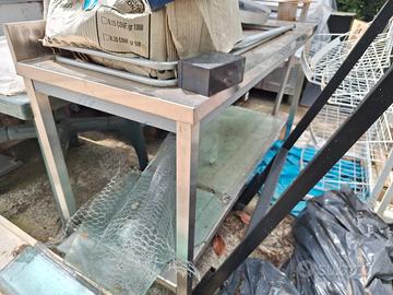 banco lavoro  in acciaio inox