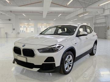 BMW X2 XDRIVE 25E BUSINESS X AUTOMATICO SUV
