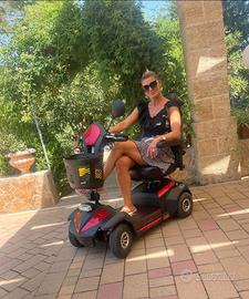 Scooter elettrico per disabili