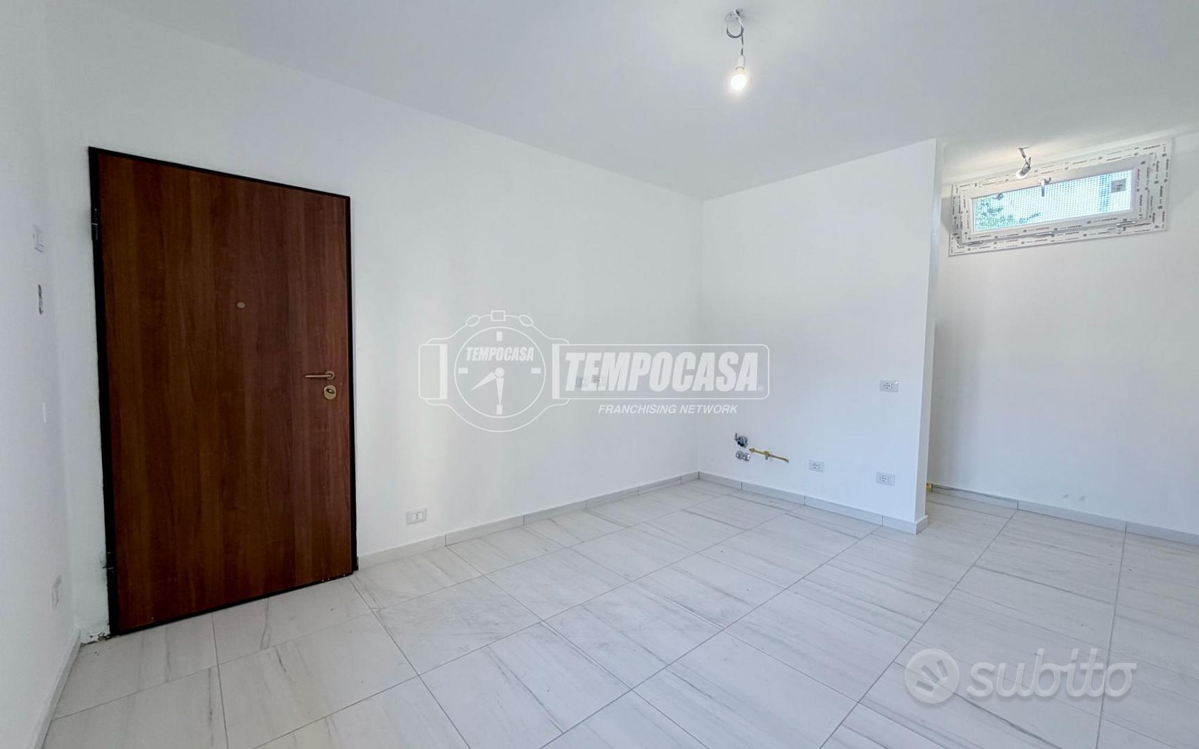 Apartment in Parabiago, Villastanza - Altro
