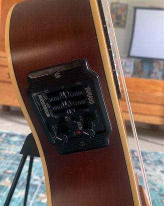 Chitarra jamaha  social 6na