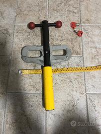 Bullock antifurto per auto perfetto e con 2 chiavi