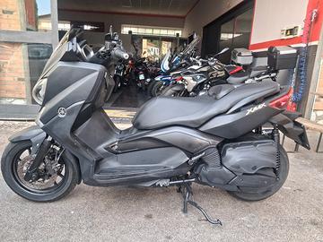 xmax 400 2013