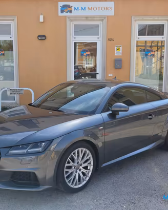 Audi TT Coupe 2.0 tdi ultra S line