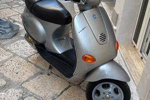 vespa et2