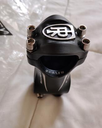 Ritchey - attacco manubrio 60mm - manubrio 720mm