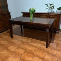 Tavolo in legno massello