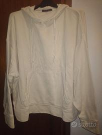 felpa oversized con cappuccio e tasche frontali  