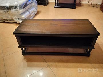 Tavolino in legno massello