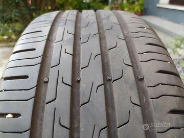 Gomme estive Continental  215/55 R, batt.0,5 mm