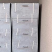 Scarpiera grigia effetto cemento salvaspazio