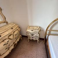 comodino camera da letto