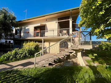 CASA INDIPENDENTE TRICAMERE: comfort energetico...