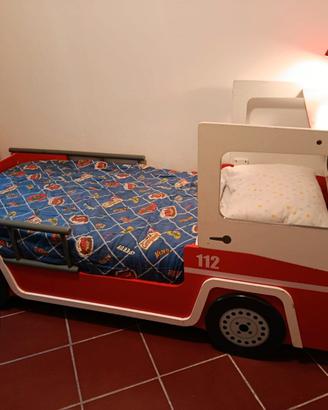 Letto camion dei pompieri