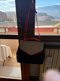 Borsa a mano e a tracollo Lordh similpelle nera.