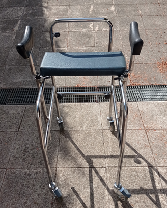 Deambulatore Ascellare per anziani MAI USATO