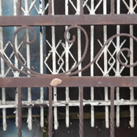 Iferriata per porta in ferro pieno 2 ante 160x235