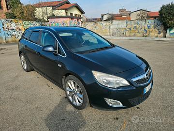 Astra j