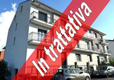 TRILOCALE IN PICCOLA PALAZZINA CENTRO PAESE!