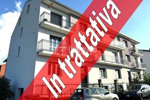 TRILOCALE IN PICCOLA PALAZZINA CENTRO PAESE!