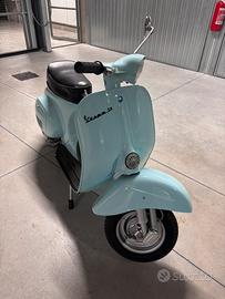 Vespa 50