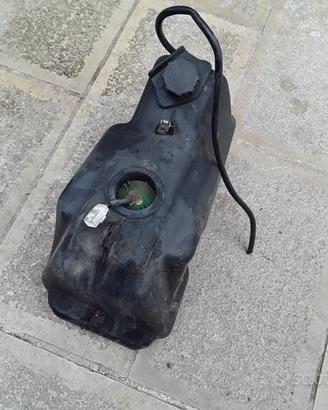 Serbatoio nudo piaggio x9 250 - anni 2000