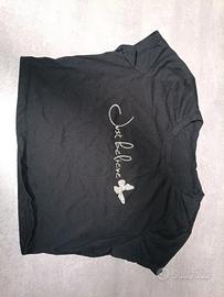 Top corto con strass farfalla